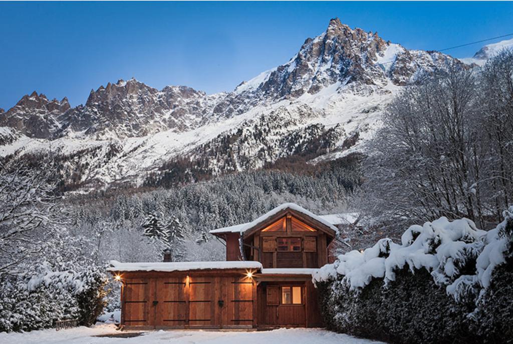 Tiki Lodge - Hot Tub & Sauna Chamonix Buitenkant foto